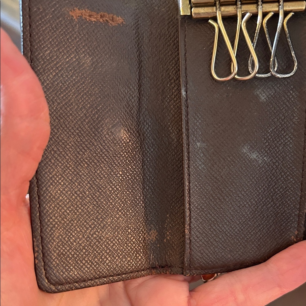 Louis Vuitton Checkered Key Holder with Gold Accent - Picture 12 of 15